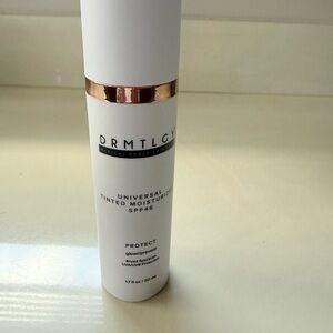 DRMTLGY Universal Tinted Moisturizer SPF 46 -
